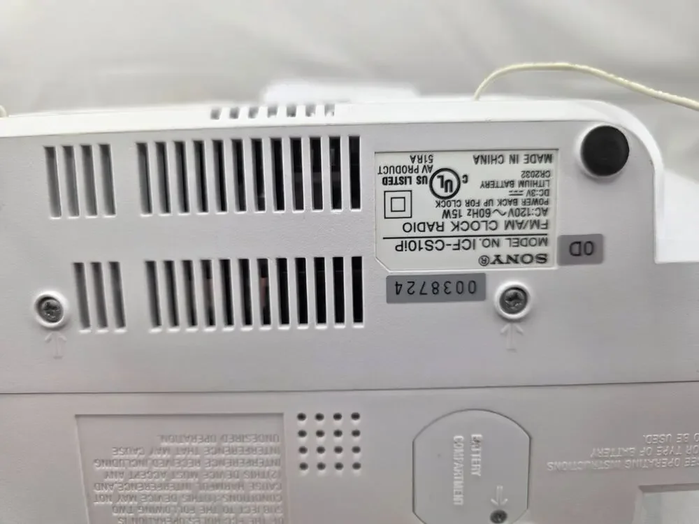 Sony ICF-CS10iP Dream Machine Clock Radio White Audio Dock TESTED